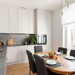 Apartman London - Cozy By Lion