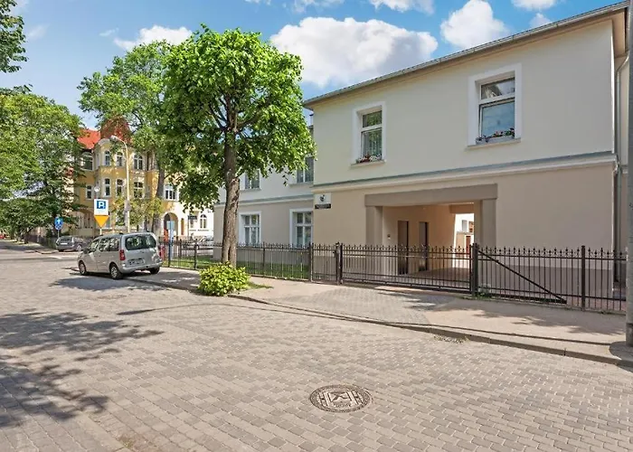 London - Cozy By Lion * סופוט